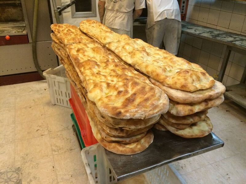 Pizza & Mortazza (pizza bianca con mortadella)